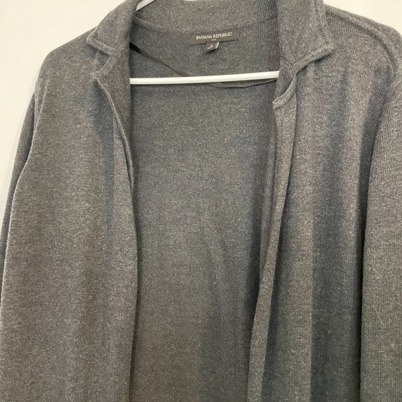 banana republic long grey sweater with pockets, small - Picture 3 of 3